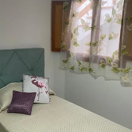 Eterna Primavera, A 40M De La Piscina Natural Punta Mujeres Extérieur photo
